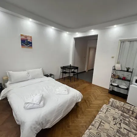 Heart Of Vibes-prestigious Area-modern Bukurešť