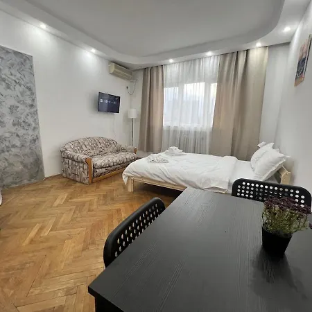 Heart Of Vibes-prestigious Area-modern Apartment Bucharest